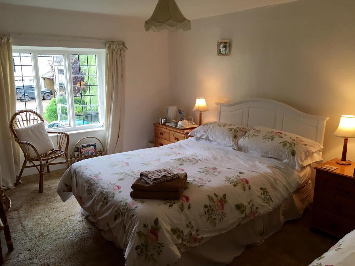 Lower Ford Farm Bed & Breakfast Cullompton Eksteriør bilde